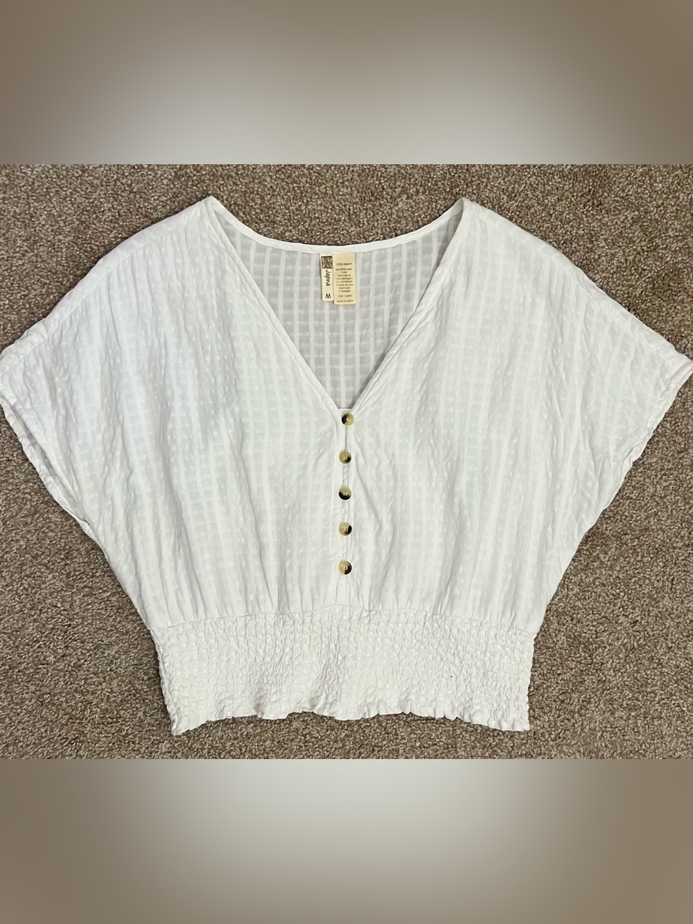 Japna Woman’s Top Size Medium